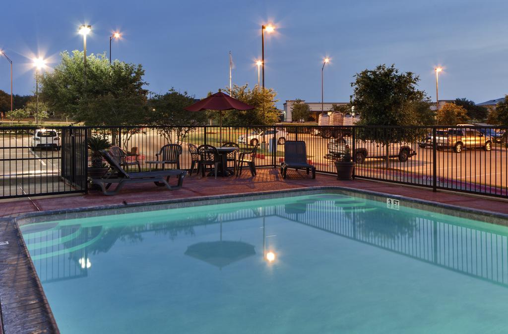 Hawthorn Extended Stay By Wyndham College Station Exteriér fotografie